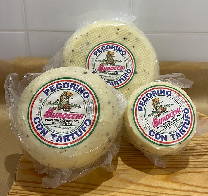 Pecorino al tartufo di produzione Cibus by Burocchi